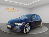 Volkswagen Golf VIII Lim. Life*Navigation*App-Connect*ACC* - mit Benzin-Antrieb: Blau, Beheizbares Lenkrad
