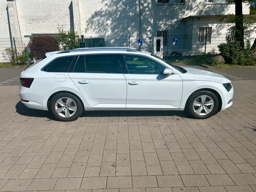 Image of Skoda Superb