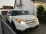 Ford Explorer Limited 4WD - Ford Explorer: Limited