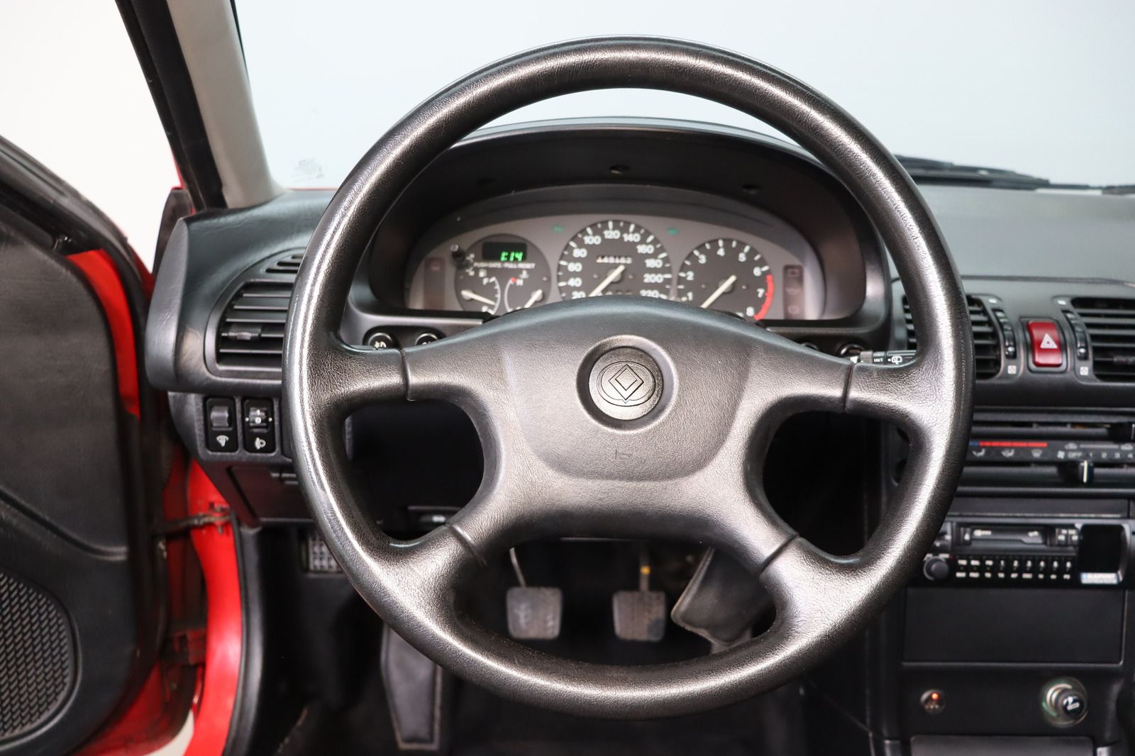 Fahrzeugabbildung Mazda MX-3 1.6 16V * Schiebedach * 1.Hand