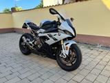 BMW S1000RR (K67) | Top Ausstattung - BMW R 6 Motorräder