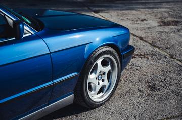 صورة مصغرة 12 لـ 1992 BMW M5