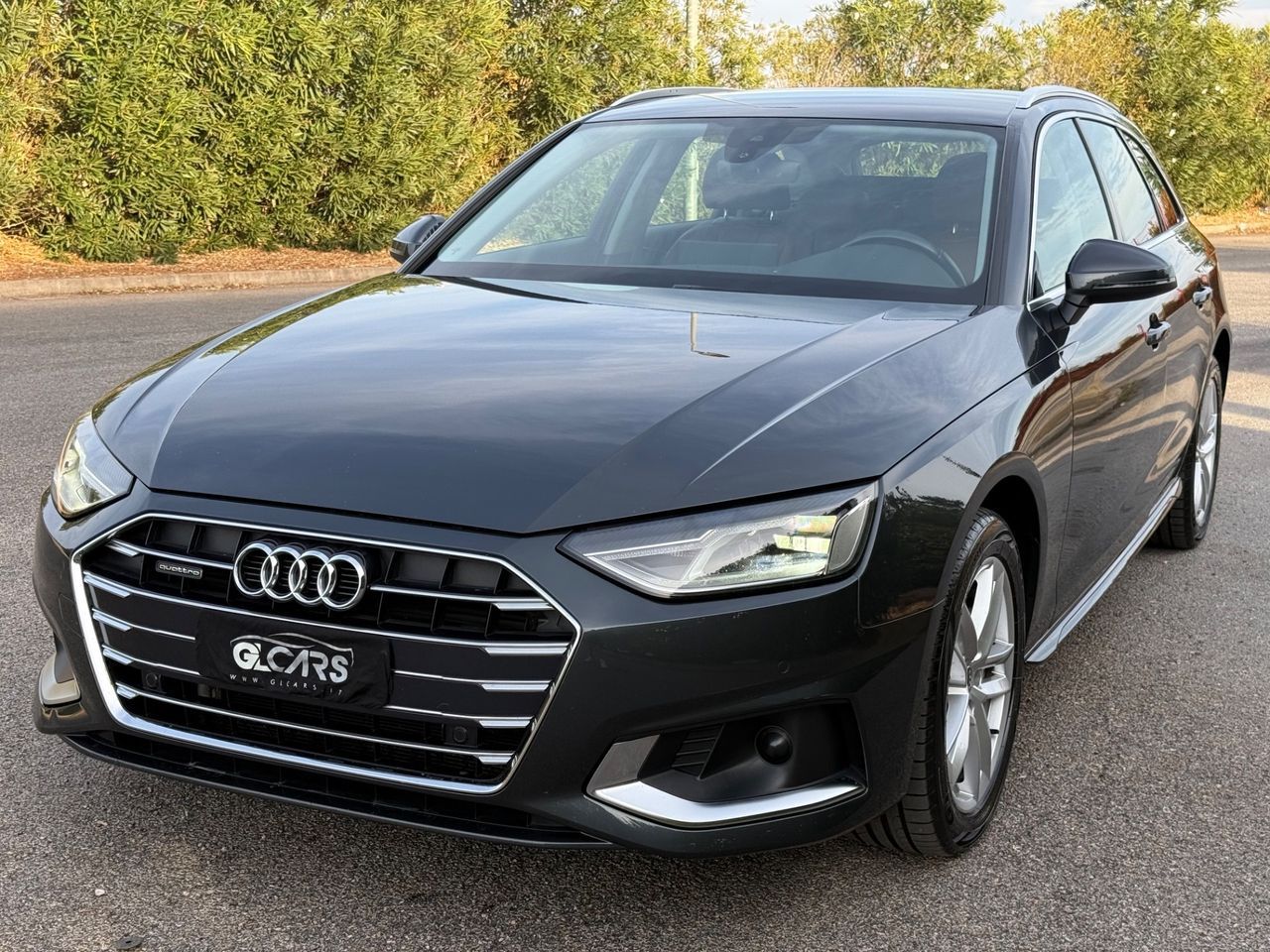 Audi A4 Avant 40 TDI quattro S tronic Business A