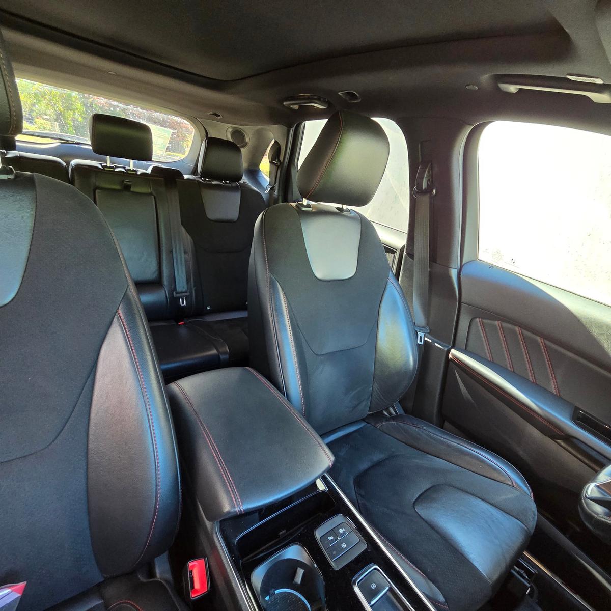 Ford Edge 2,0 l EcoBlue Bi-Turbo 4x4 ST-LINE Auto...