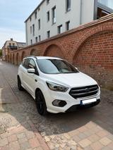 Ford Kuga 1,5 EcoBoost 4x2 110kW ST-Line  - Ford Kuga von privat