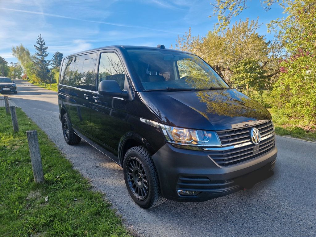 Image of Volkswagen T6 Caravelle