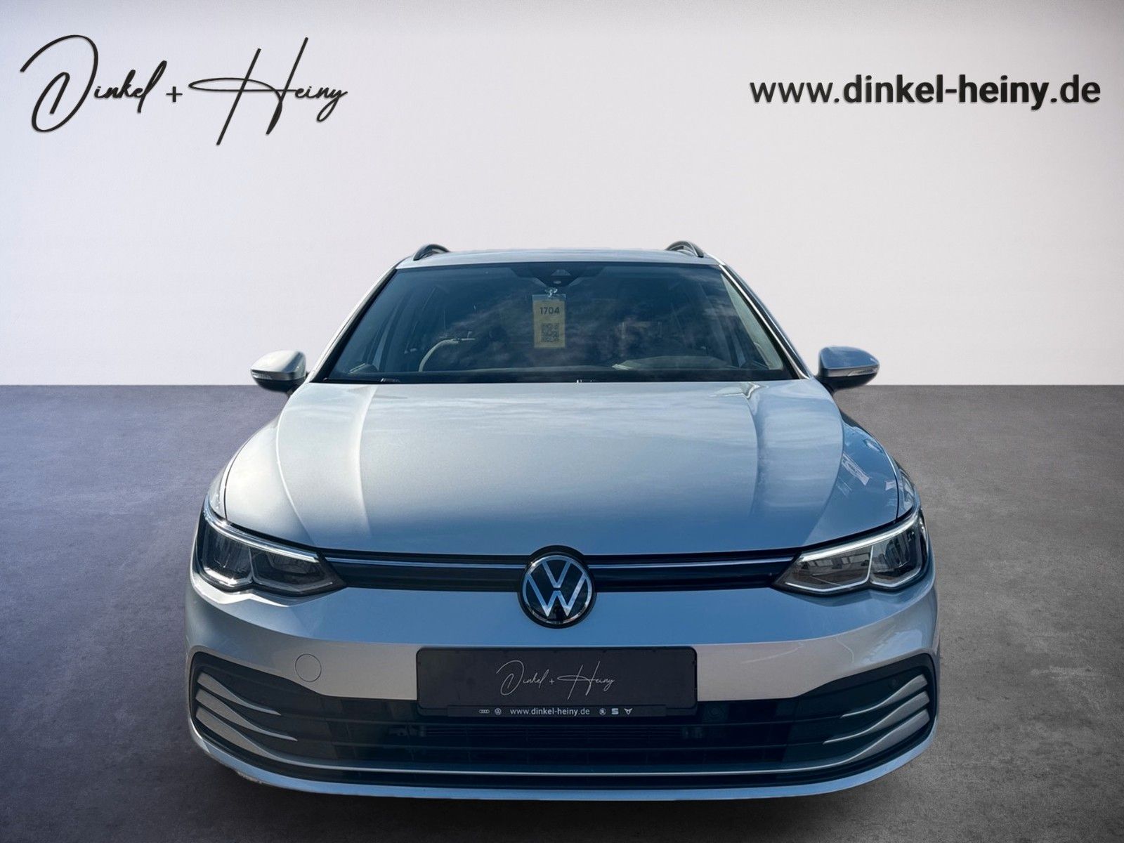 Fahrzeugabbildung Volkswagen Golf VIII Variant Life eTSI