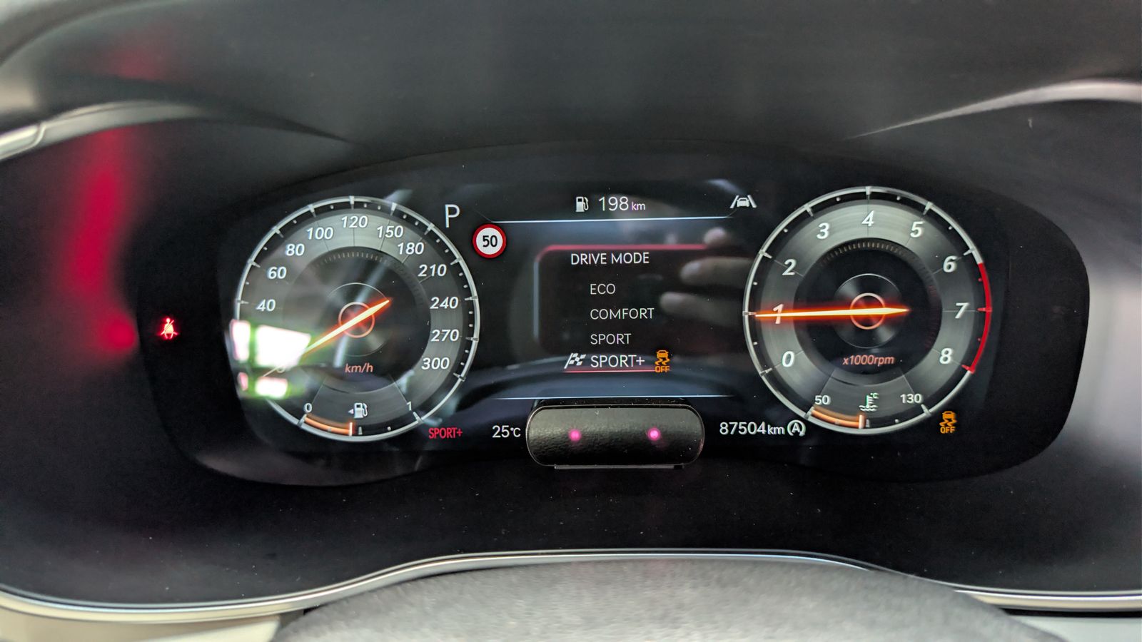 Fahrzeugabbildung Genesis G70 2.0T 4WD Sport PANO*HuD*360°*ACC*SOUND*LEDER