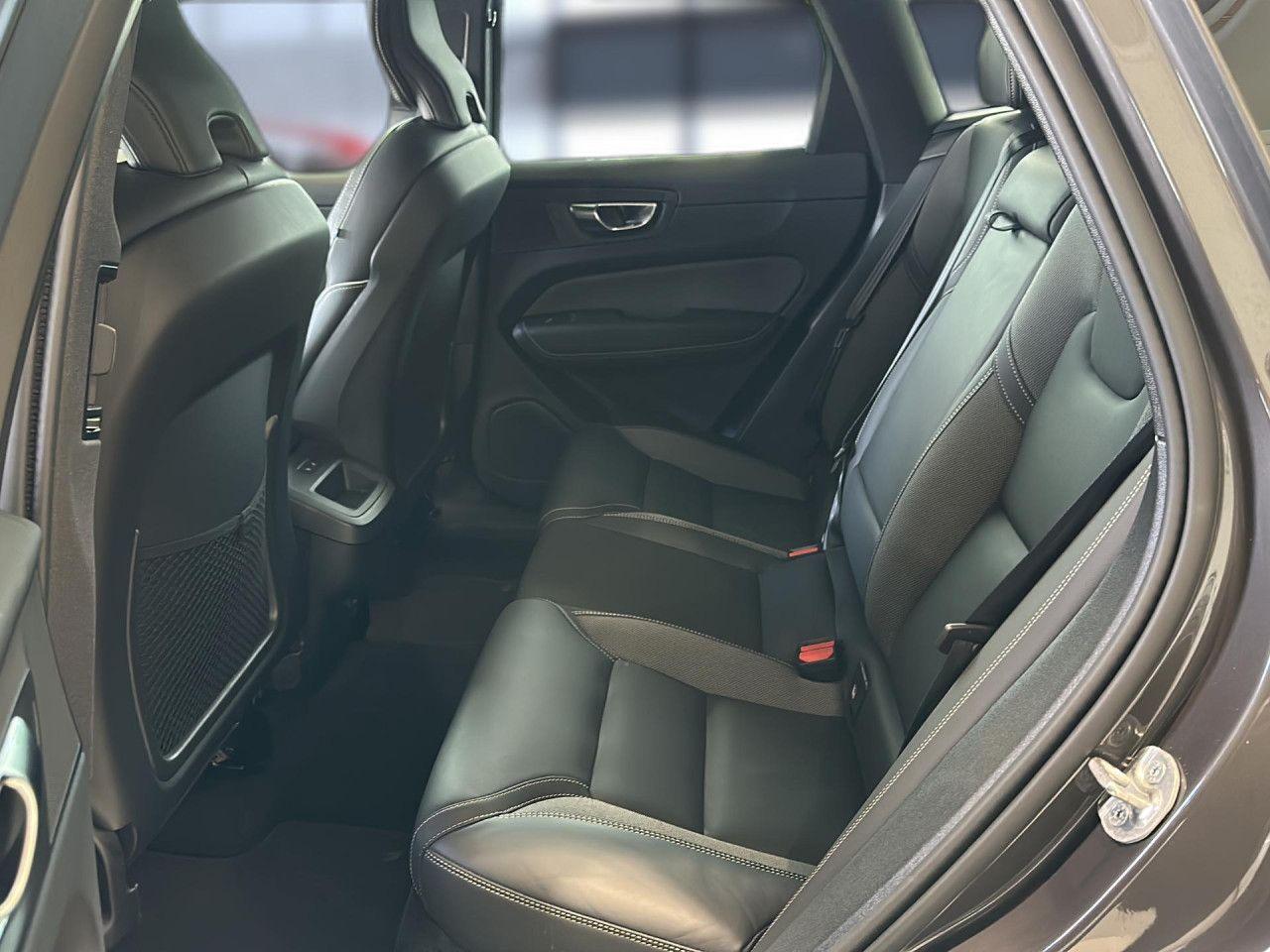 Volvo XC60 XC 60 Plus Dark AWD Bluetooth LED Klima, миниатюра 11