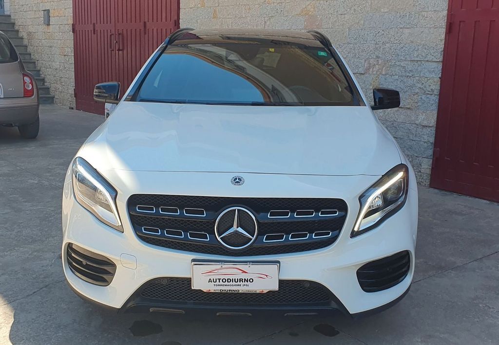 Image of Mercedes-Benz GLA 200