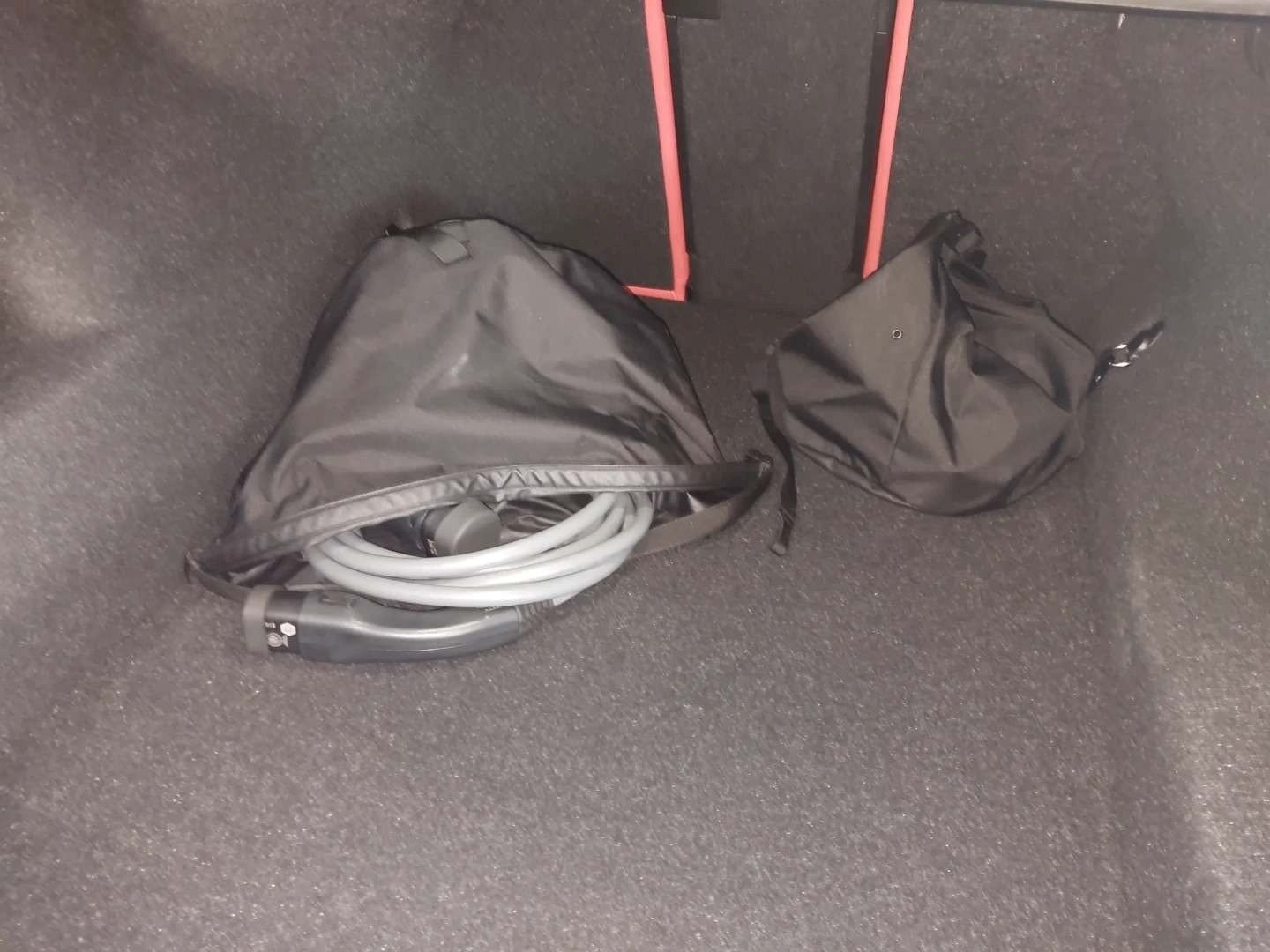 Fahrzeugeinzelansicht 13 Fahrzeugabbildung BMW M5 Limousine |M Carbon-Keramik Bremse |B&W |M Dr