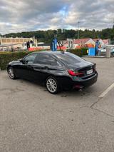 BMW 318i Advantage Automatik Advantage - BMW 318 von privat