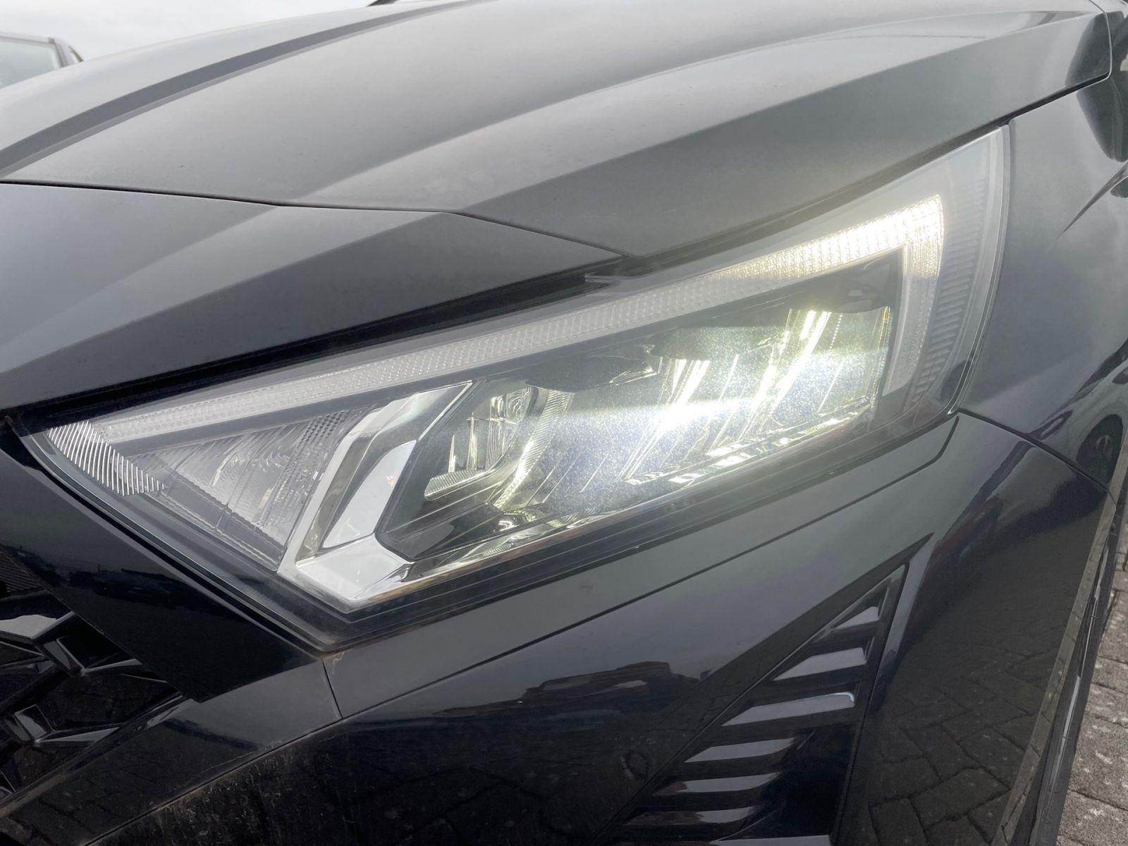 Fahrzeugabbildung Hyundai i20 1.0 T-GDI Trend LED