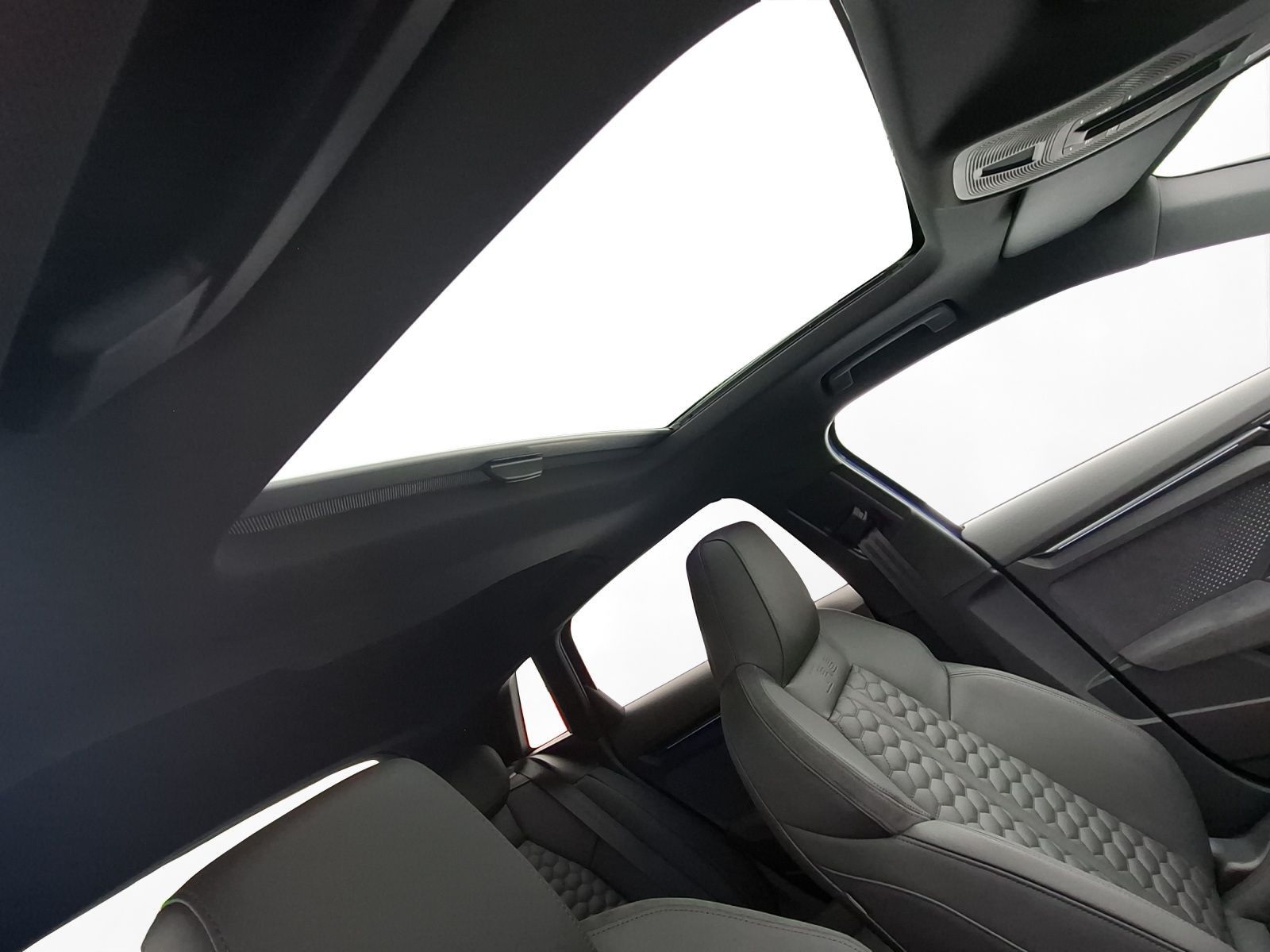 Audi RS3 - Bild 11