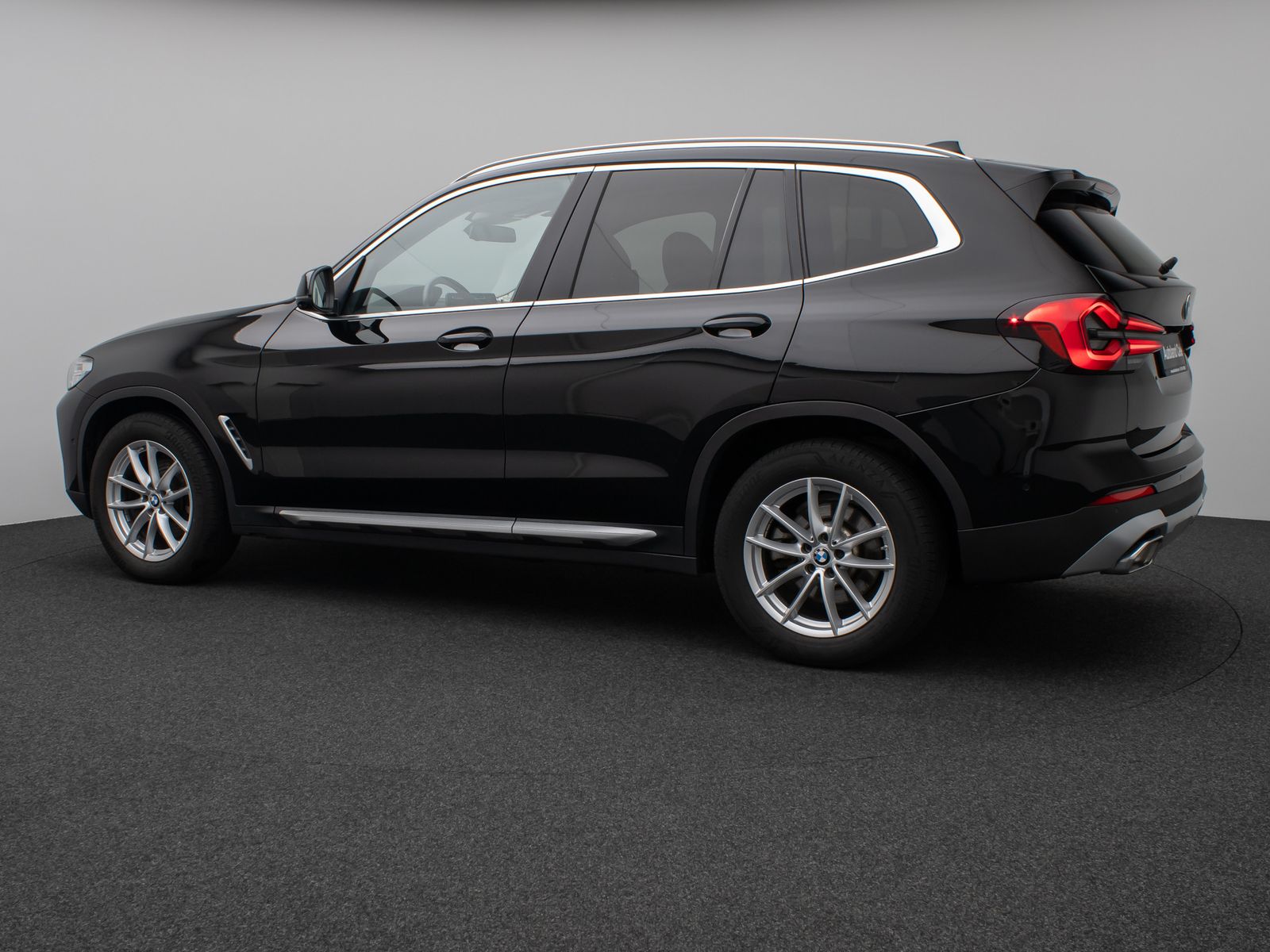 Fahrzeugabbildung BMW X3 xD20d Panoram 360°DAB HiFi Leder Sport 18Zoll