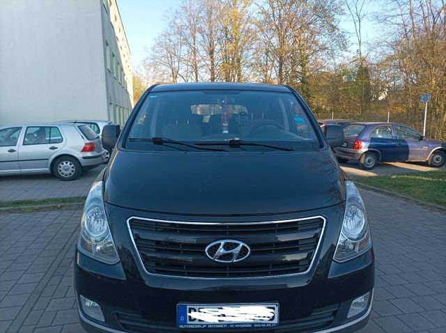 HYUNDAI H-1