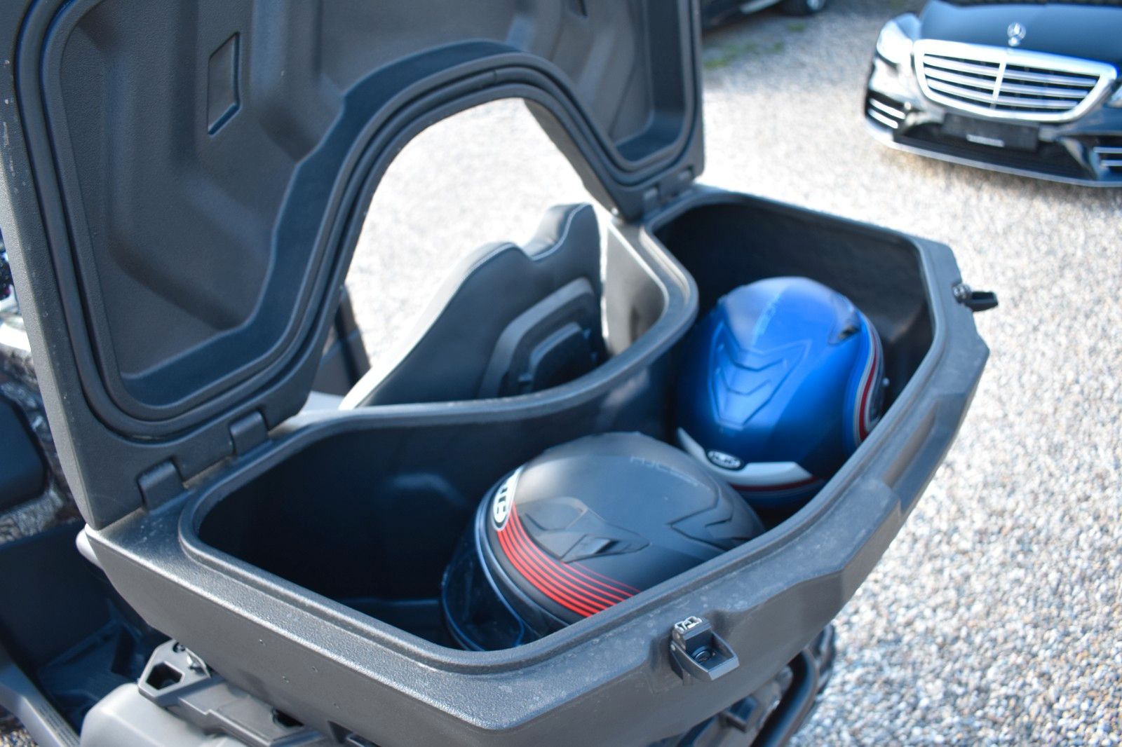 Fahrzeugabbildung CFMOTO CForce 1000 Touring Seilwinde Koffer Bügel AHK