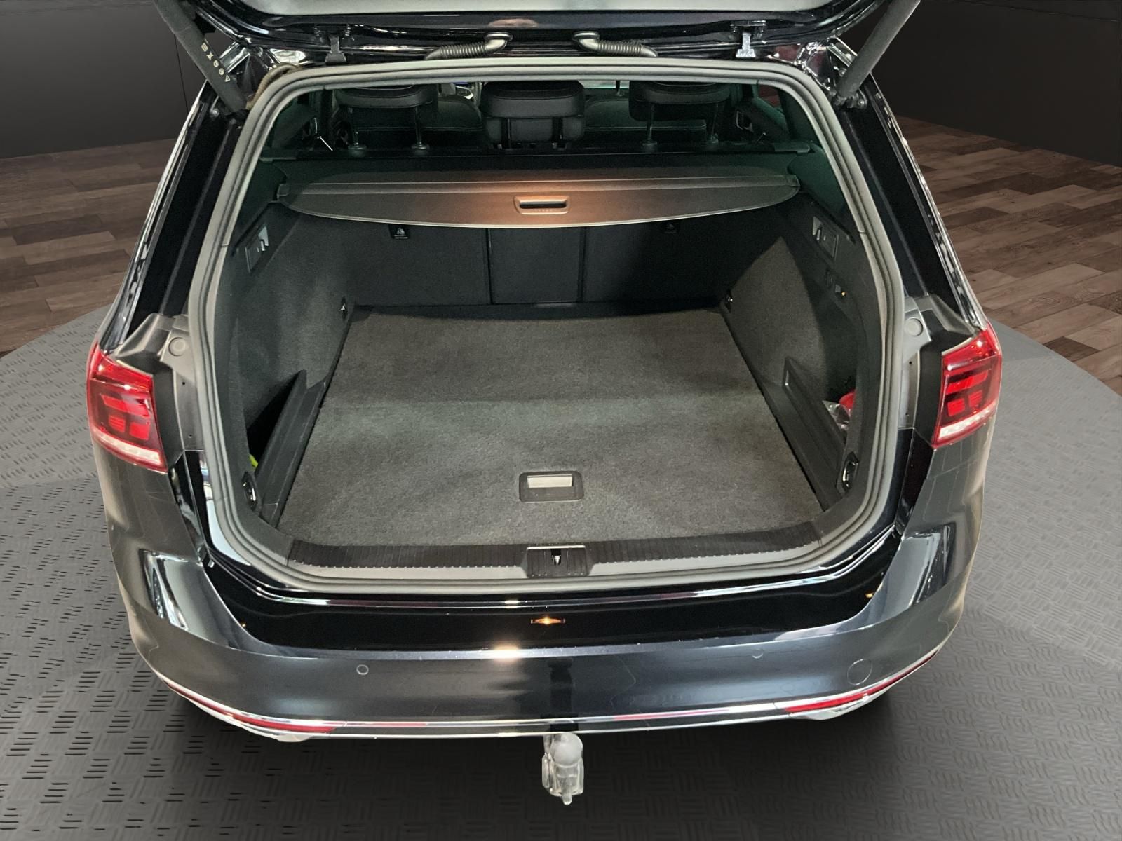 Volkswagen Passat Variant - Bild 19