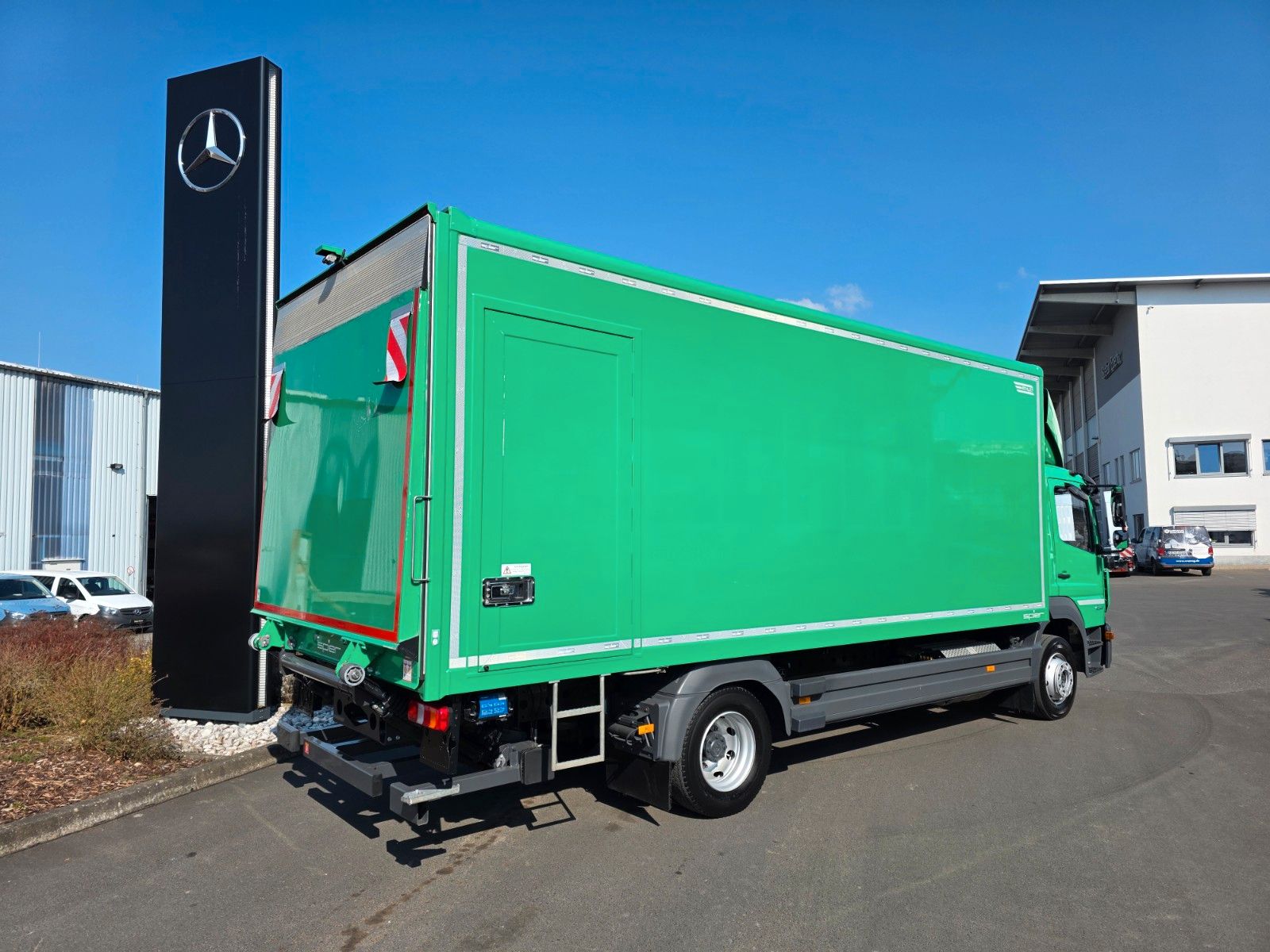 Fahrzeugabbildung Mercedes-Benz Atego 1223 L LBW 2.000kg Klima HPEB