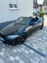 BMW 320i Cabrio M Paket 19 Zoll all Black - BMW 320 Gebrauchtwagen in Karlsruhe