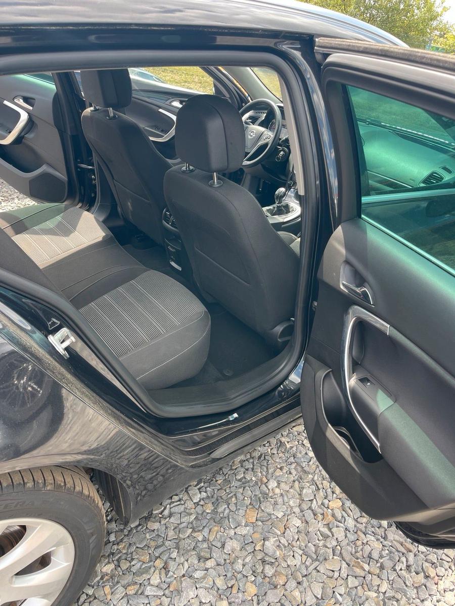 Opel Insignia 2014 — photo 12