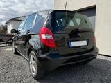 Mercedes-Benz A 160 / nur 67 T / BlueEFFICIENCY / Rentner-KFZ - Mercedes-Benz: Rent
