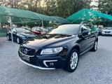 Volvo XC 70 XC70 D5 AWD Geartronic Momentum - Volvo C70 Momentum mit Diesel-Antrieb