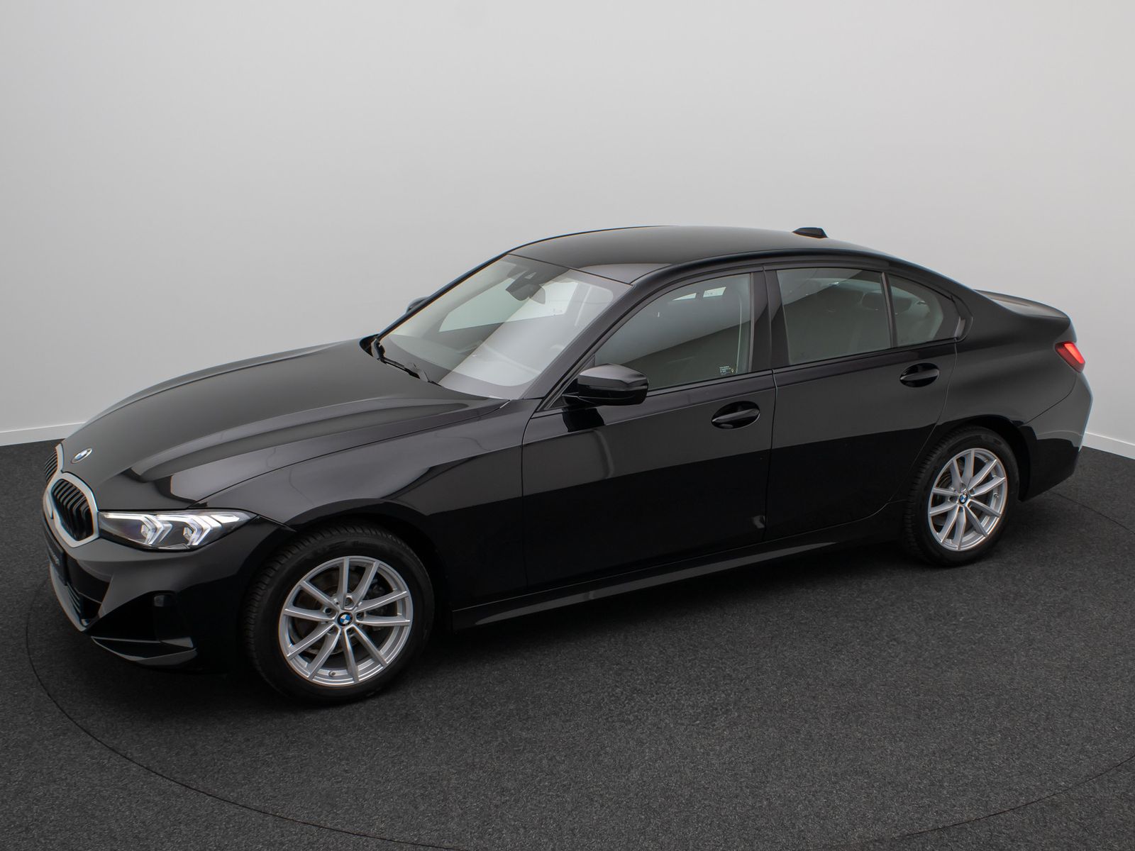 Fahrzeugabbildung BMW 318i GeschwindigR PDC DAB CockpitPlus Widscreen