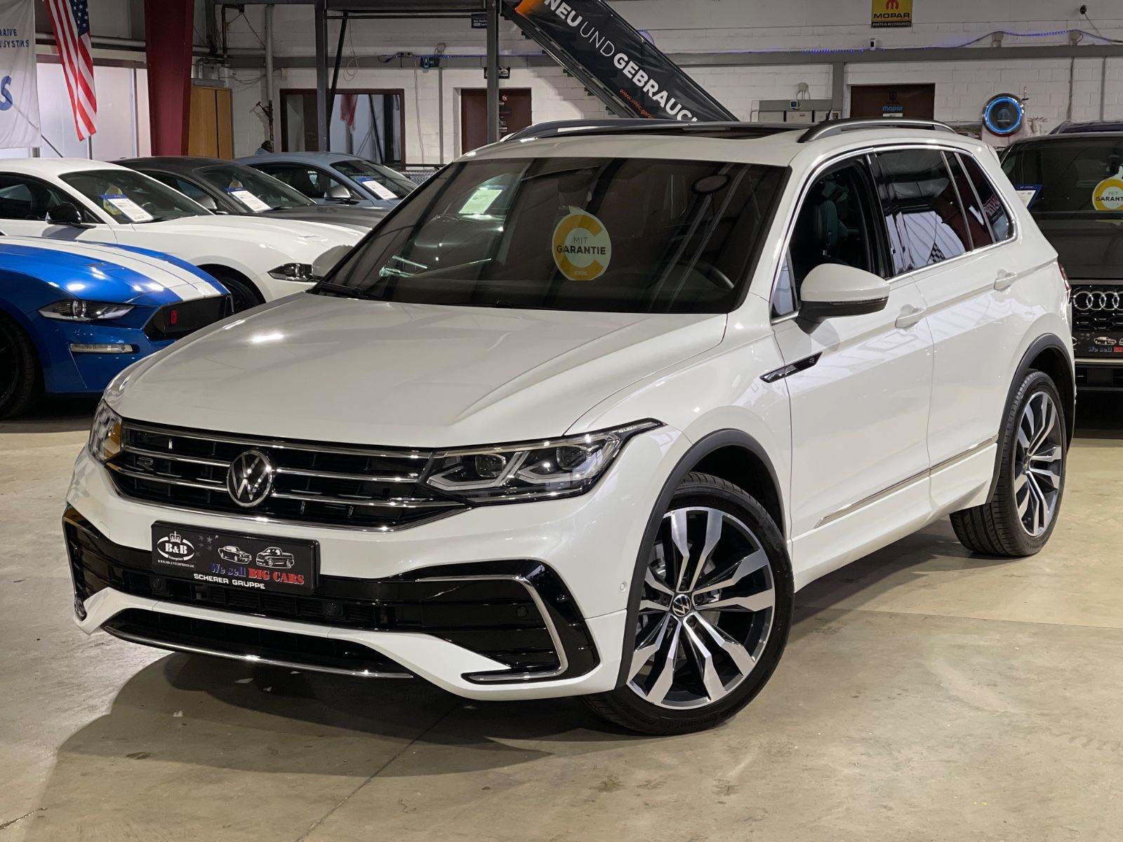 Volkswagen R-LINE 4MOT 245 PS SHZ HINTEN PANO AHK