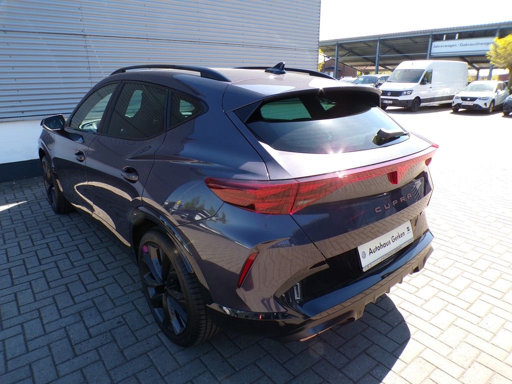 Fahrzeugabbildung CUPRA Formentor VZ 1.5 e-Hybrid DSG Black Edition*DYNA