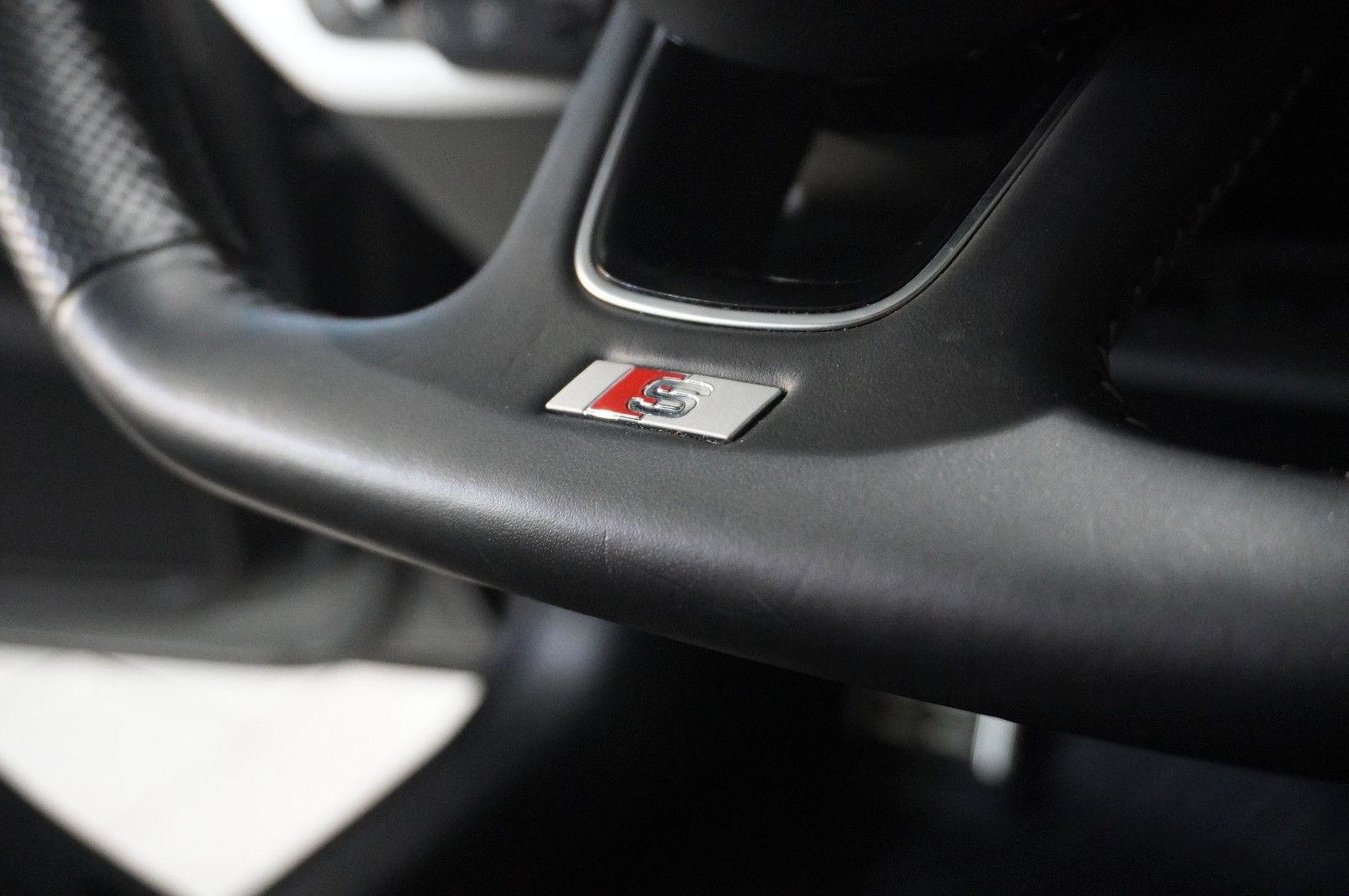 Fahrzeugabbildung Audi A5 Sportback 45 TFSI QUATTRO S-LINE NAVI/MATRIX