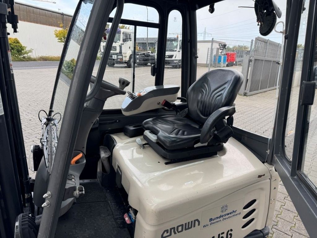 Fahrzeugabbildung Crown SCT6020-1.3 / Triplex 4,3m / Batterie 06/2020