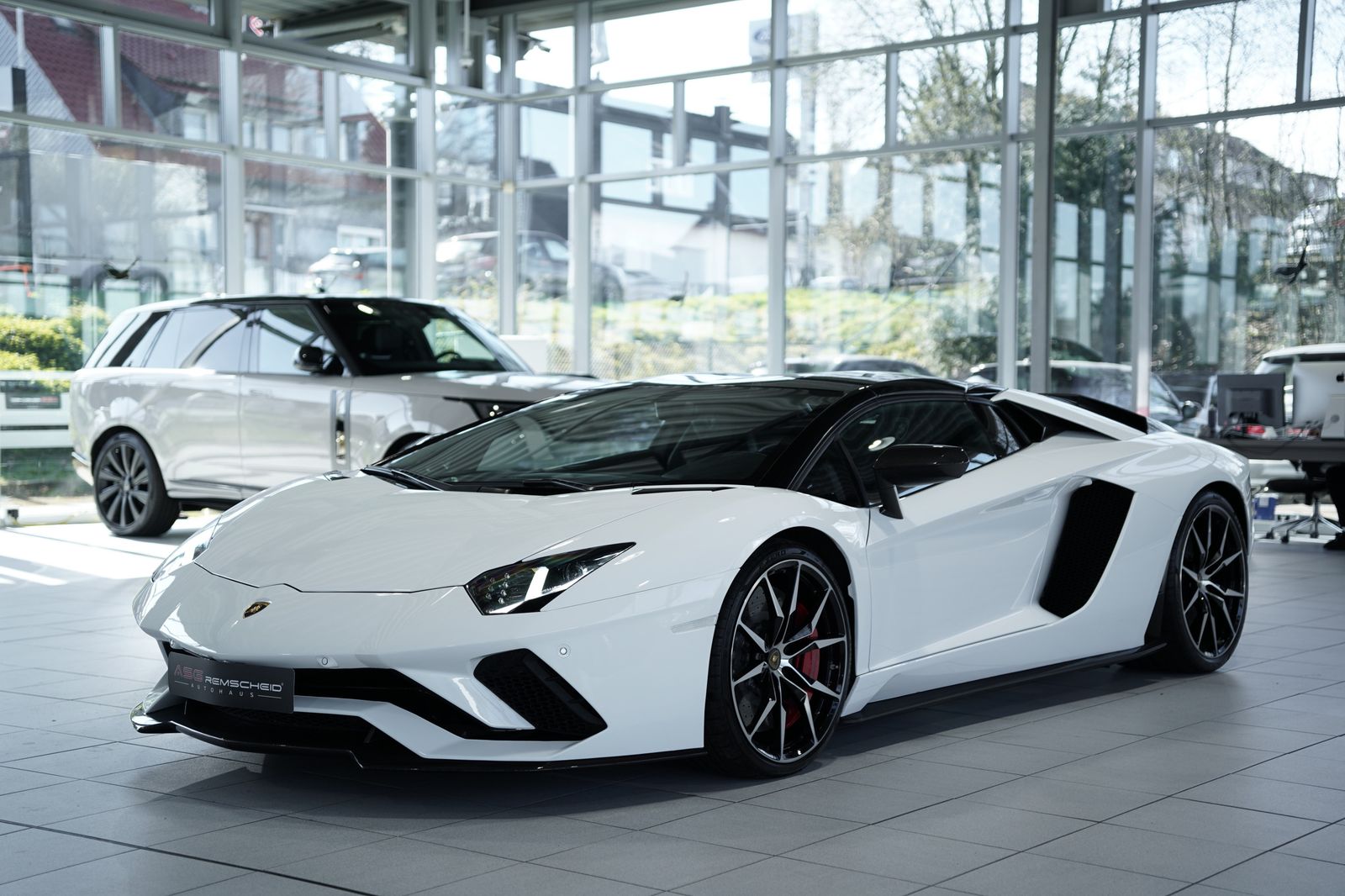 Lamborghini Aventador