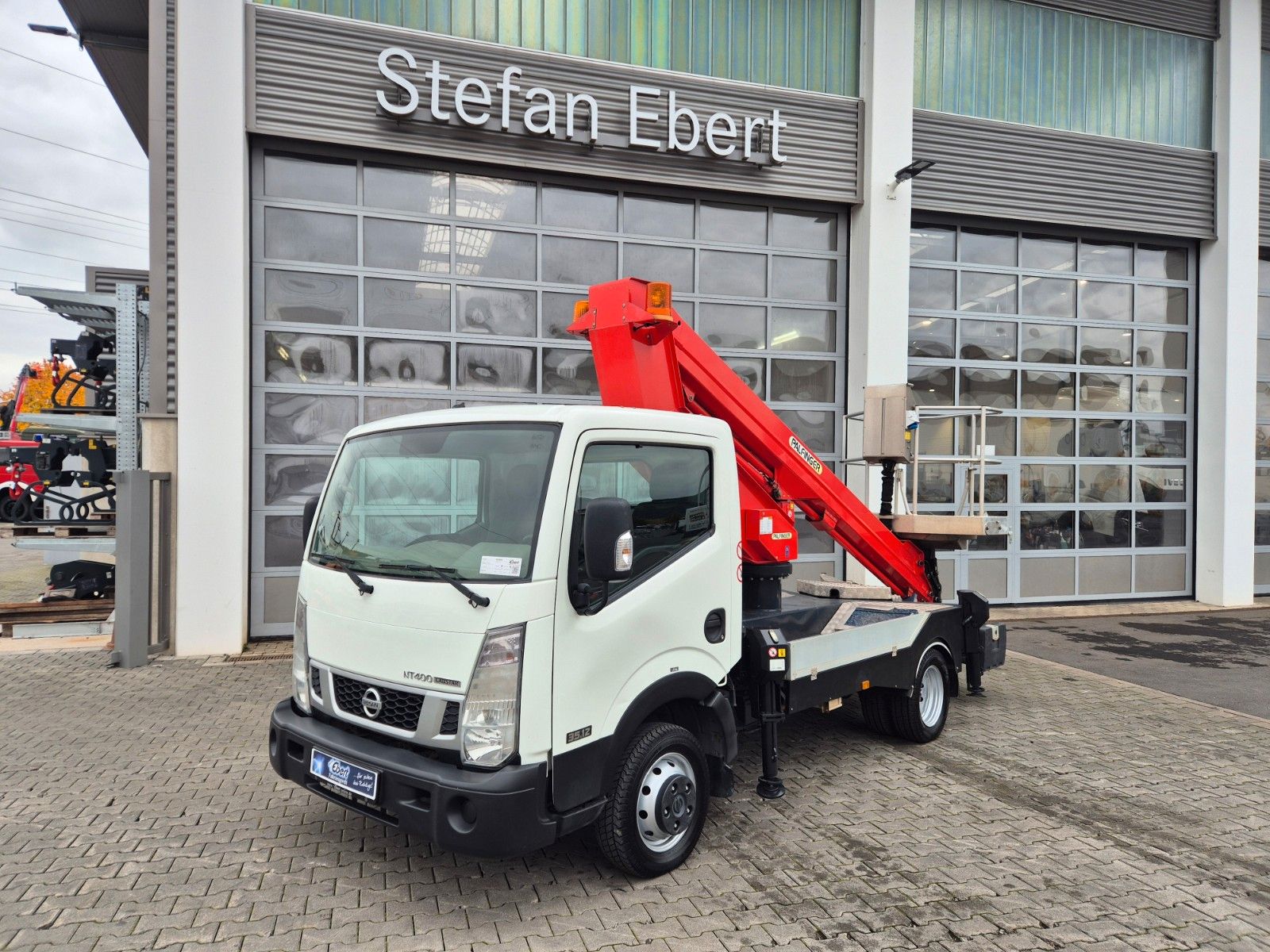 Fahrzeugabbildung Nissan Cabstar NT400 Palfinger P 160 TX 16m 1.104h