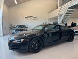 Audi R8 Coupe 4.2 FSI quattro - Audi R8