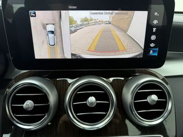 Mercedes GLC 300 - 12