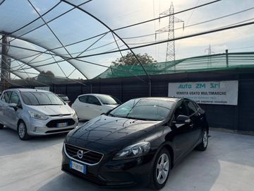 Volvo V40 - 2