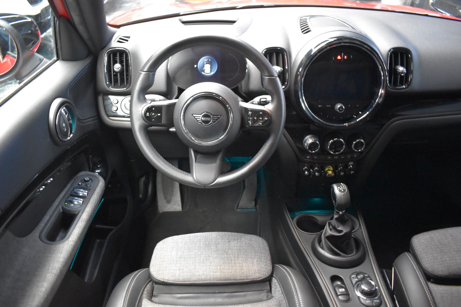MINI Countryman SE (Cooper) Classic Trim All4*LED*SHZ