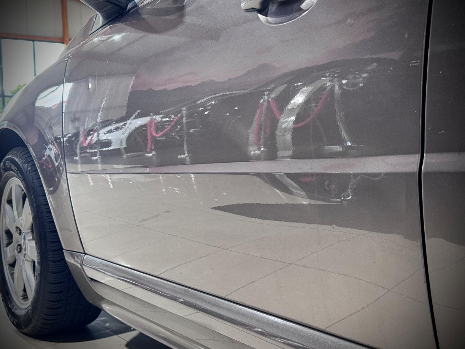 VOLVO V70 - 2.0 l - 203 CV - BVA - CUIR