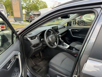 Toyota RAV 4 - 10