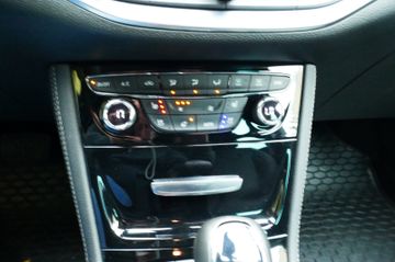 Fahrzeugabbildung Opel Astra K Sports Tourer Ultimate