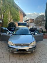 Ford Mondeo 1.8L 92 kW Ghia  - Ford Mondeo in Freiburg