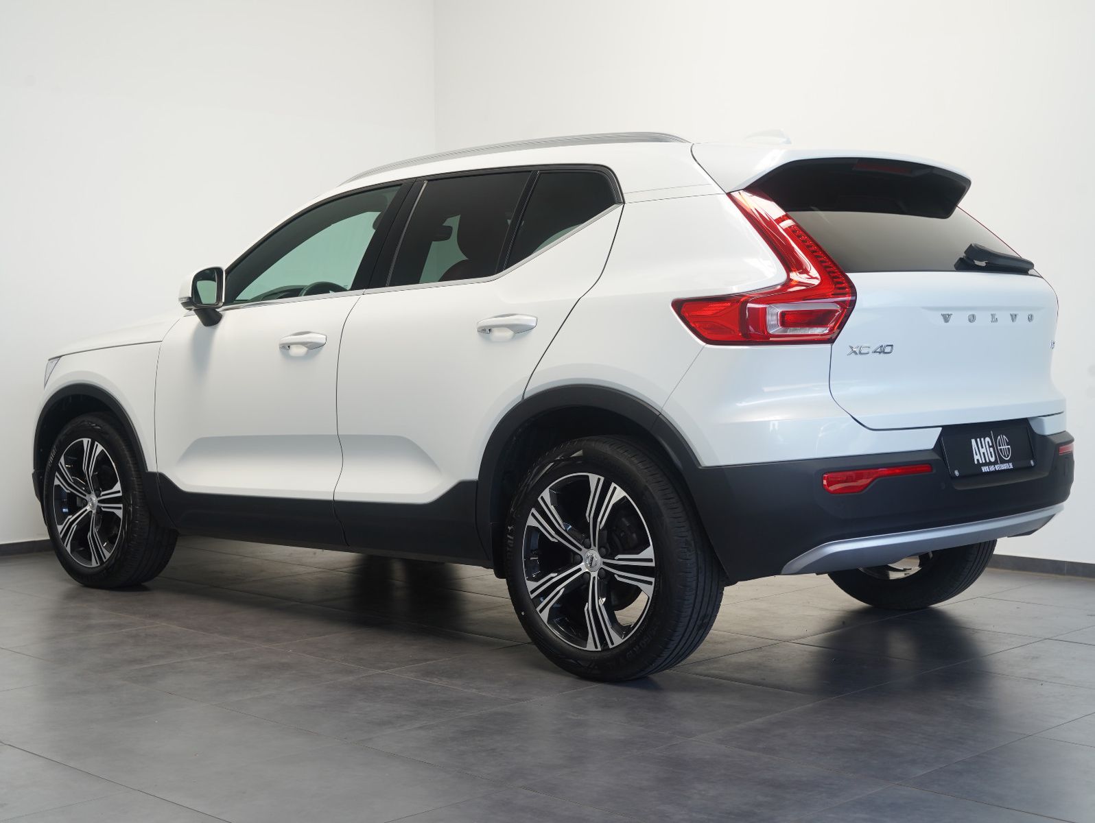 Fahrzeugabbildung Volvo XC40 T3 Inscription LED/NAVI/ACC/LEDER/PANO