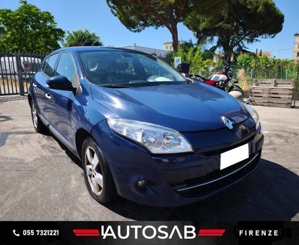 Renault RENAULT Megane 1.5 dCi 110CV Dynamique Neopatent