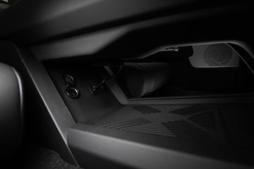 Bild 23 DFSK Andere Rich 9 Pick Up, Pano, LED, SH, USB, Allrad