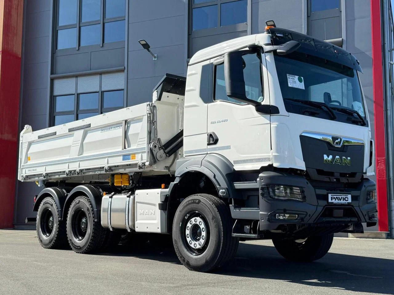 MAN TGS 33.480 6x4 BB Meiller 3-Seitenkipper Bordmat