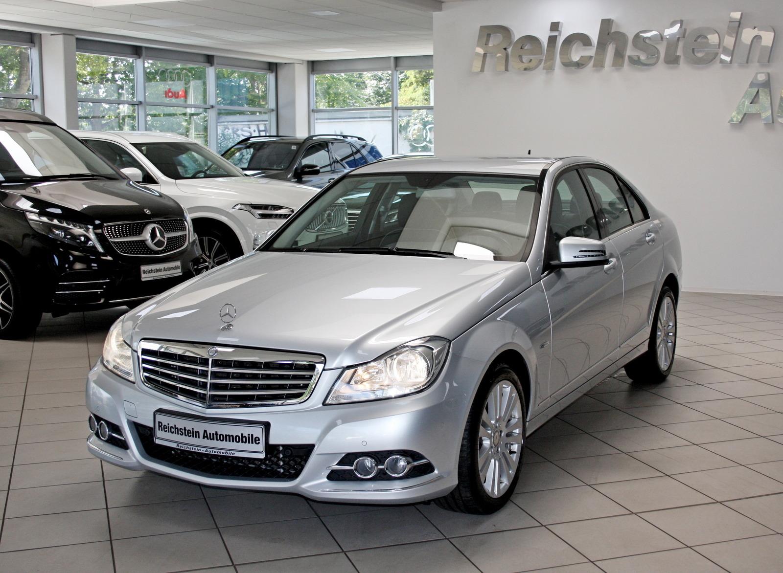 Mercedes-Benz C 350 4M LEDER MB SCHECKHEFT
