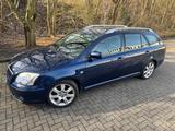Toyota Avensis Kombi 2.0 Executive - Toyota Avensis in Duisburg