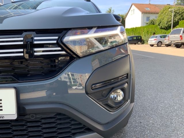 Fahrzeugabbildung Dacia Jogger Extreme 1.6 HYBRID 140 EU6d 7-Sitzer Navi