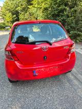 Toyota Yaris 1,0-l-VVT-i Life Life - Toyota Yaris Gebrauchtwagen in Hamburg